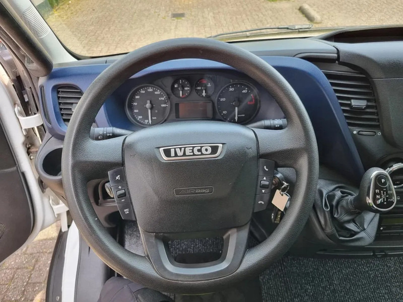 Kipper Iveco Daily 70C18/ Dreiseitenkipper/ Airco/ 7 Pers.