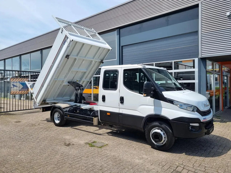 Kipper Iveco Daily 70C18/ Dreiseitenkipper/ Airco/ 7 Pers.