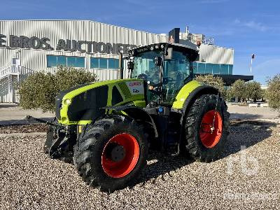 Traktor CLAAS AXION 920