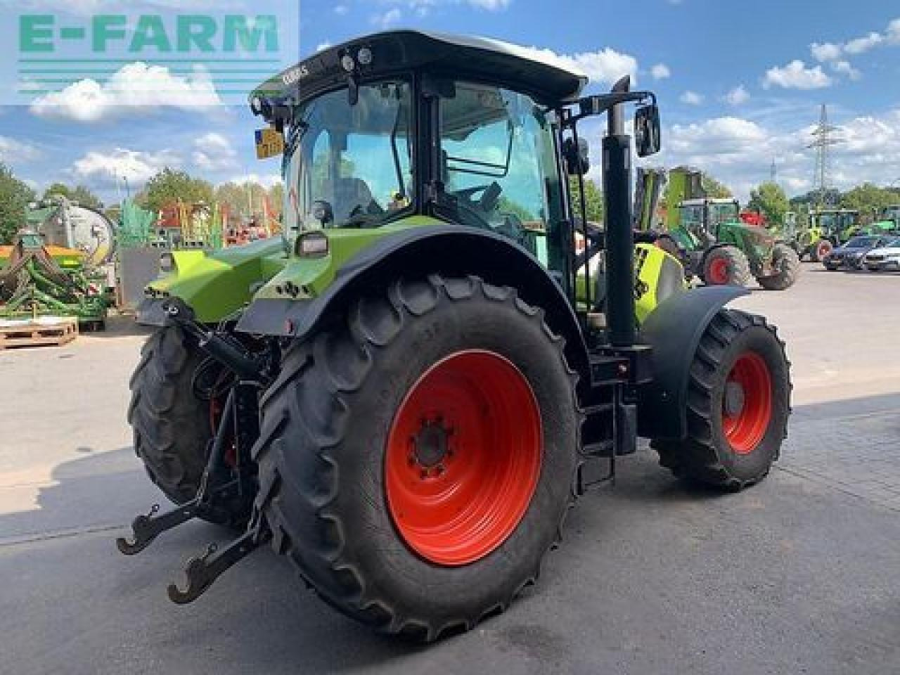 Traktor CLAAS arion 650 cebis hexa mit fronthydraulik + zapfwe